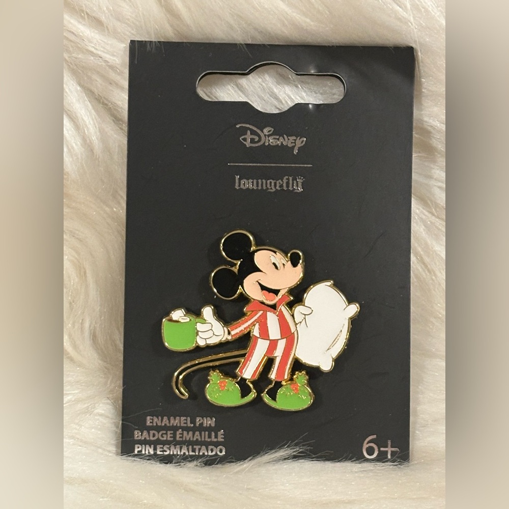 2024 Loungefly Disney Mickey Mouse Holiday PJs Chritmas Pajamas Enamel Pin NEW